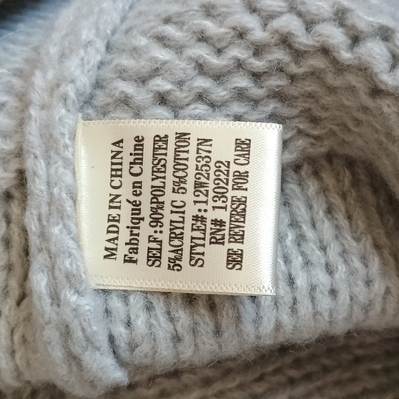 Gray Sweater - Picture 3 of 3